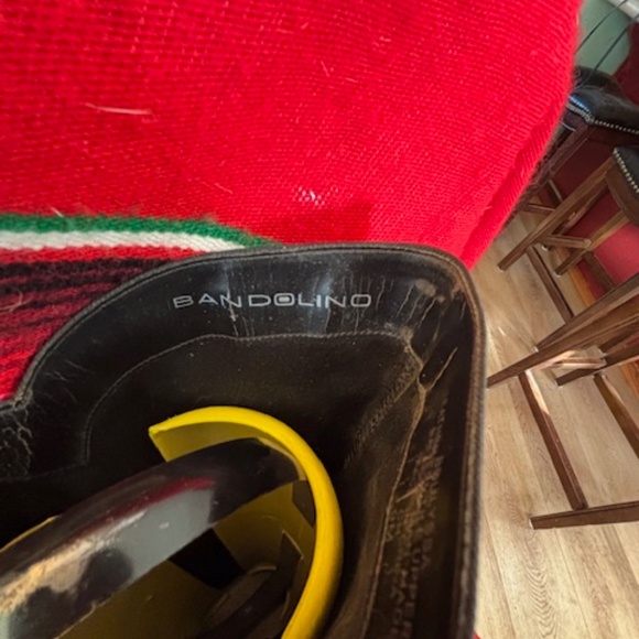 Bandolino knee Boots- 9M- Black leather - Picture 3 of 5